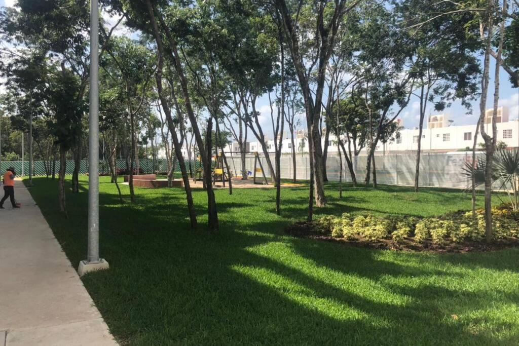 דירות Vive Tus Vacaciones, Depa Nuevo פלאייה דל כרמן מראה חיצוני תמונה